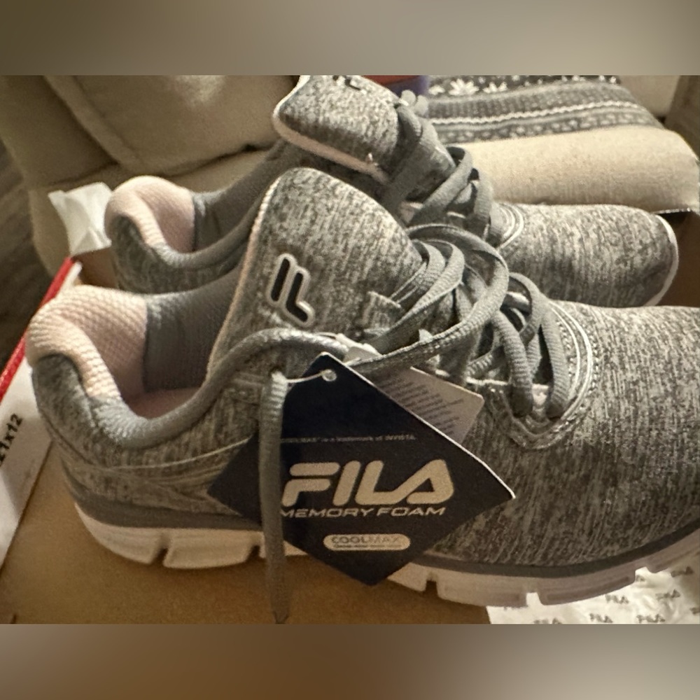FILA women’s memory foam running shoes Vernato Heather size 8.5 BRAND NEW IN BOX